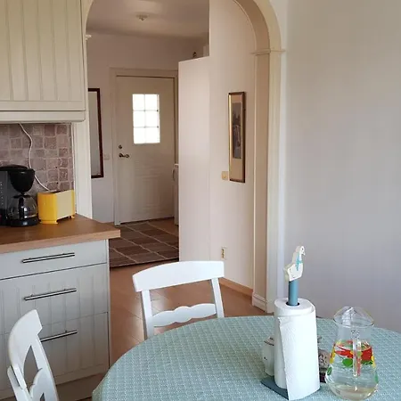 Trevligt Hus Med Egen Gard Och Fri Wifi, Emmaboda Kommun, Lindas Exterior photo